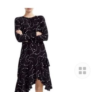 New with Tags Maje Black & White Star Print Assymetrical Hem Dress